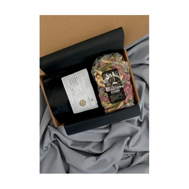 Darilo ESSENTIALS KIT